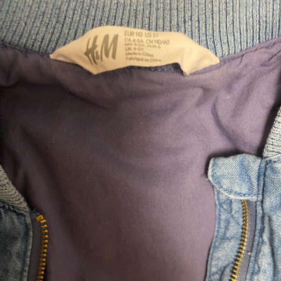 H&M Jean Jacket 5T - Picture 4 of 4